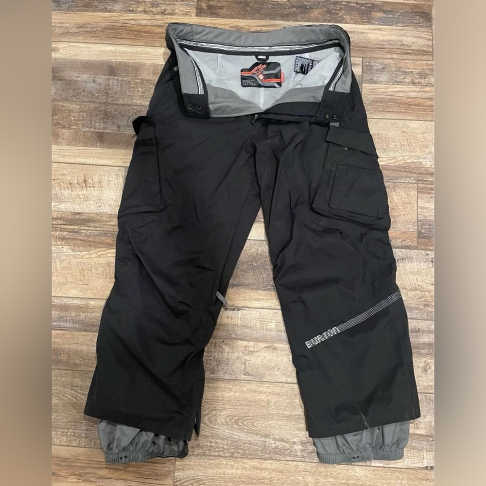 Burton shell pants XL